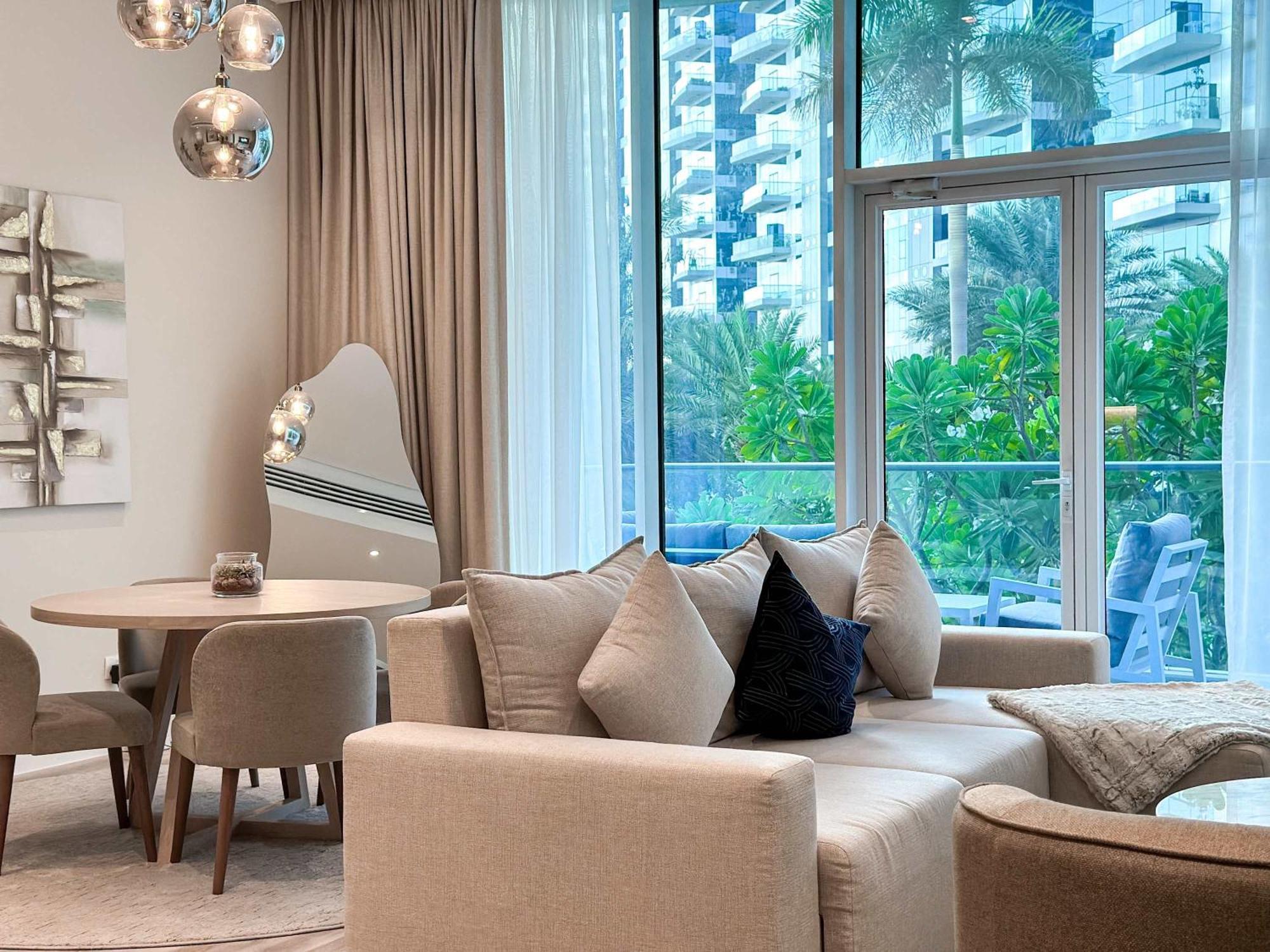 Sunset View In Oceana Apartment